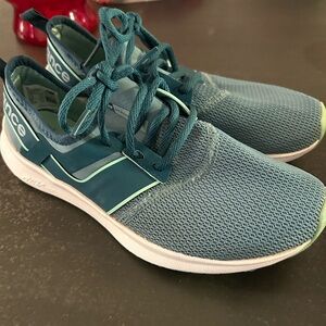 New Balance Teal Athletic Shoes